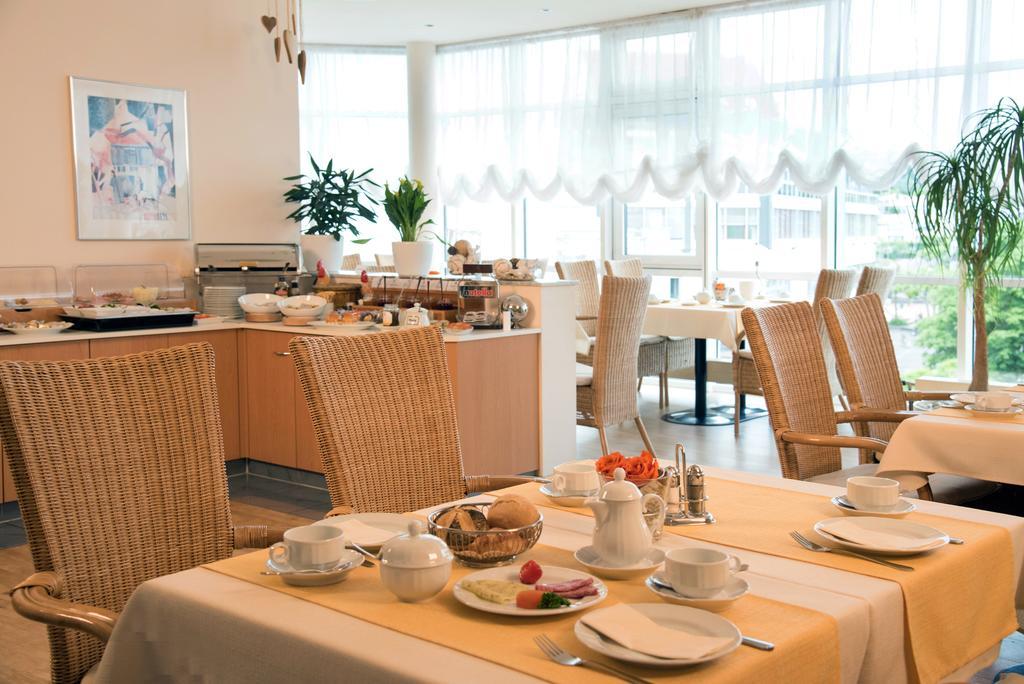 Hotel Arkadia Friedrichsdorf Kültér fotó